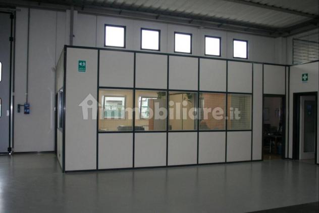 Capannone artigianale in affitto a Carraia - Capannori 375 mq Rif: 1249010 - Foto 2