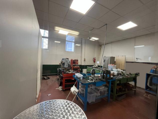 Immobile di 700 m² con 4 locali in vendita a Quinzano d'Oglio - Foto 10