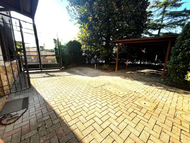 VILLINO di 6 vani e di 140 mq (CAMPI BISENZIO) rif. L1307_4 - Foto 8