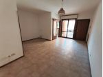 TRILOCALE CON GIARDINO, POSTO AUTO COPERTO E CANTINA