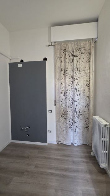 AFFITTASI NEGOZIO VERONA (Palazzina/Borgo Roma) - Foto 4