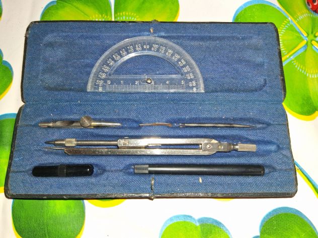 Compasso Precision 275 200 Vintage completo di accessori e astuccio
