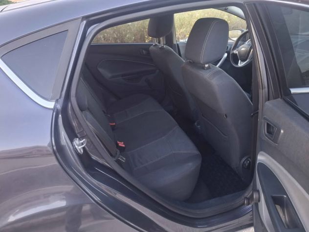 Ford Fiesta 1.6 TDCI Zetc 5P - Foto 9