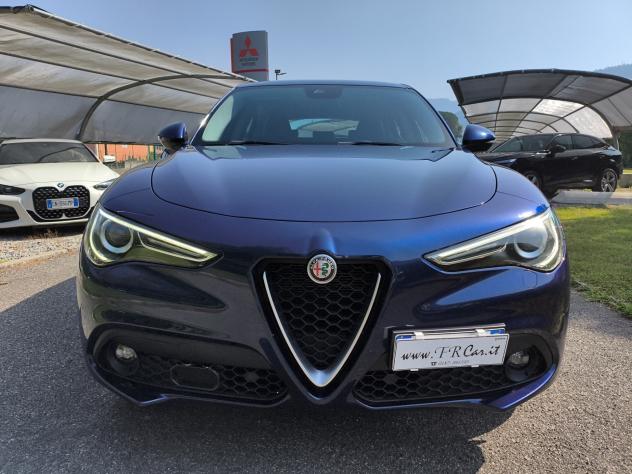 Alfa Romeo Stelvio 2.2 Turbodiesel 210 CV AT8 Q4 Executive - Foto 3