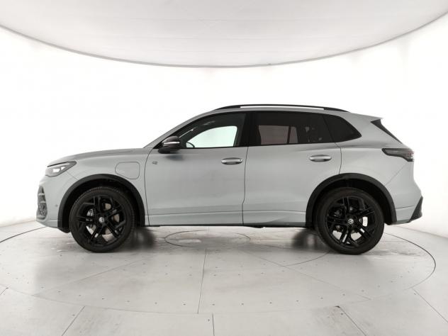 Volkswagen Tiguan 1.5 tsi ehybrid R-Line 204cv dsg - Foto 2