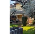 Villetta bifamiliare in vendita a Avenza - Carrara 250 mq  Rif: 1386352
