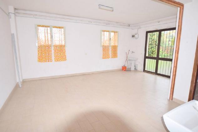 CASA INDIPENDENTE di 4 vani e di 288 mq (MONFUMO) rif. ZI29_1 - Foto 9