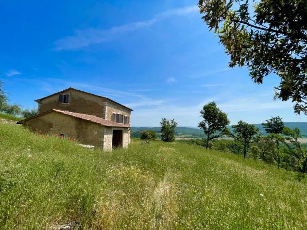 Casale in vendita a Serre di Rapolano - Rapolano Terme 240 mq Rif: 1048120