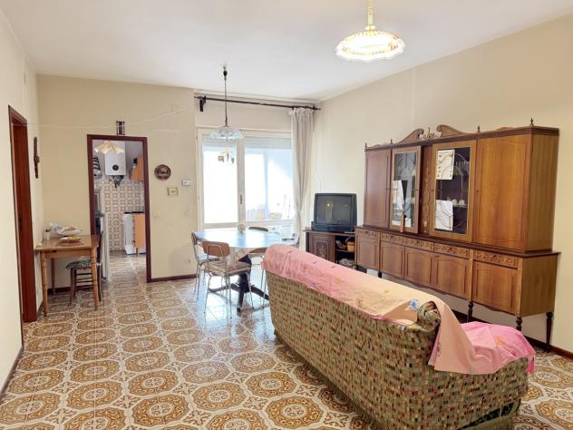 Quadrilocale in vendita a Sarzana