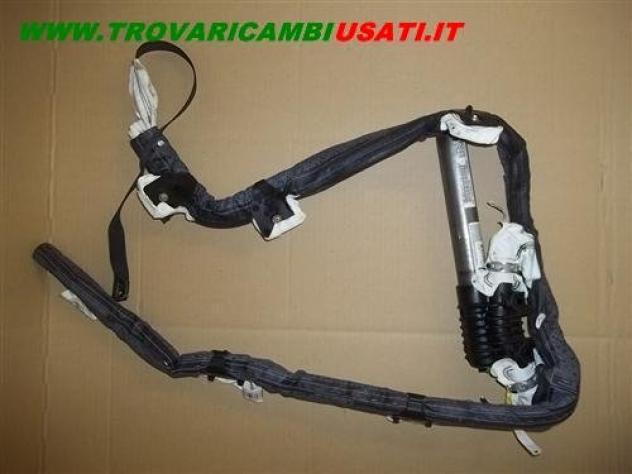 DISPOSITIVO AIR-BAG LAT.D.a tendina FIAT PUNTO  Carrozzeria  Sicurezza  Airbag  Air-bag a tendina dx. FIAT - GRANDE PUNTO - 01-09-2005 - 01-12-2011, F