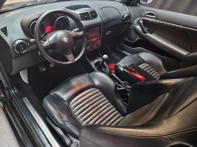 Alfa Romeo 147 3.2i V6 24V GTA ASI CON CRS - Foto 5