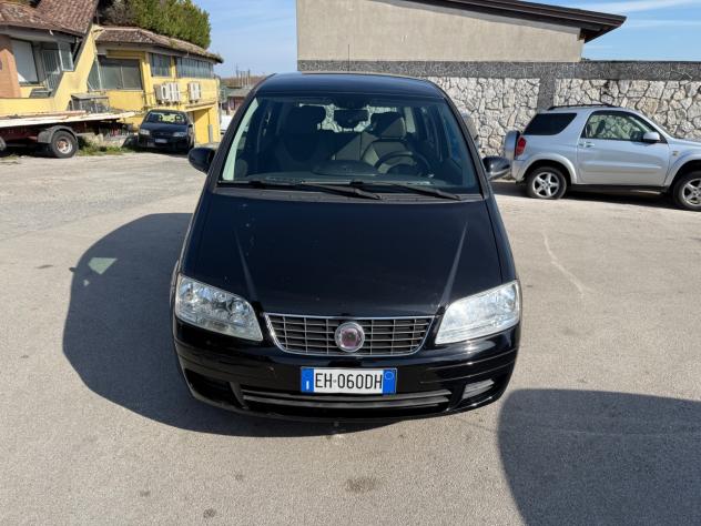 Fiat Idea 1.3 MJT 16V 95 CV S&S Active - Foto 4
