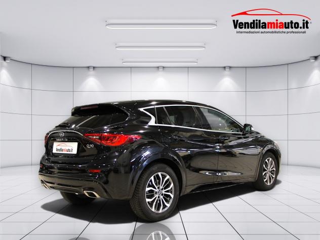Infiniti Q30 Q30 1.5d Business 109cv - Foto 6