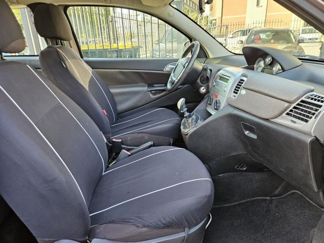 Lancia Ypsilon Ypsilon 1.4 8v Argento ecochic Gpl - Foto 9