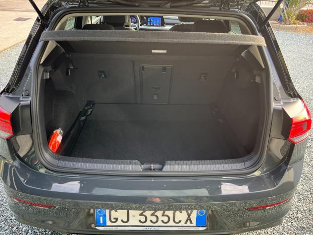 Volkswagen Golf 1.0 TSI EVO Life NEOPATENTATI - Foto 9