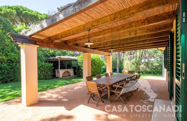 Villa in Vendita in zona ROCCAMARE con giardino - Foto 16