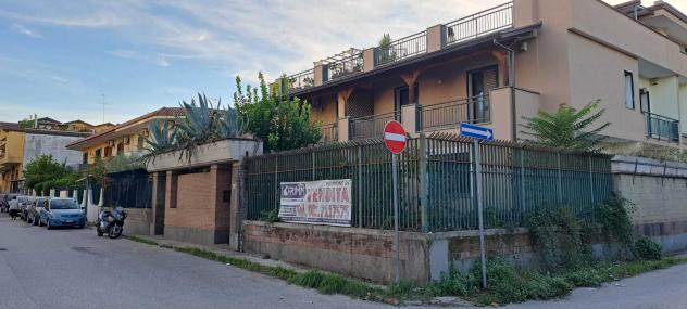 Villa in Via Enrico Fermi