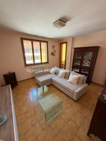 Appartamento con mansarda, garage e giardino esclusivo. - Foto 4
