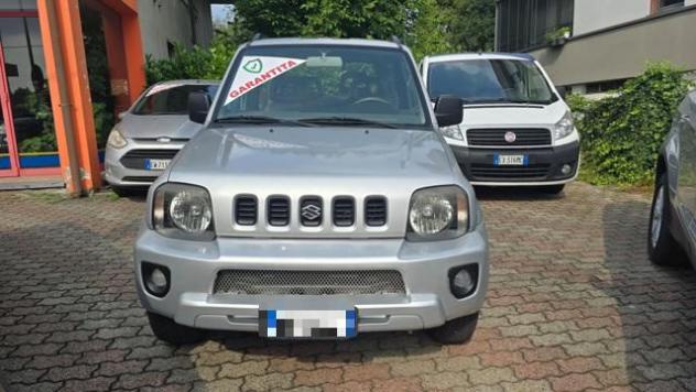 SUZUKI Jimny 1.3i 16V cat 4WD JLX rif. 23820360 - Foto 2