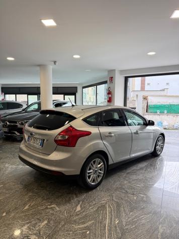 Ford Focus 1.6 TDCi 115 CV Titanium - Foto 4