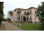 Abitazione in villini di 327 mq  in vendita a Gallarate - Rif. 4548755