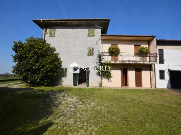 CASA AFFIANCATA di 5 vani e di 285 mq (TREVIGNANO) rif. TESTANNUNCIO