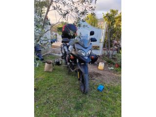 Vendo Suzuki V-Strom 650 **ABS** – 2016 – 25.400 km – grigio canna di fucile – M