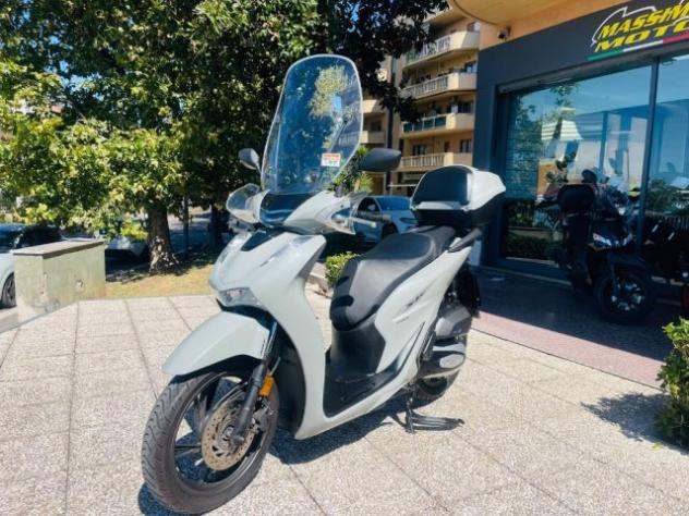 HONDA SH 150 TUTTO INCLUSO ANCHE PASSAGGIO! MINI RATE rif. 24114063 - Foto 10