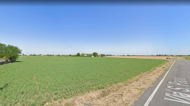 Terreno agricolo in Vendita in zona SAN PIETRO AI PRATI con giardino