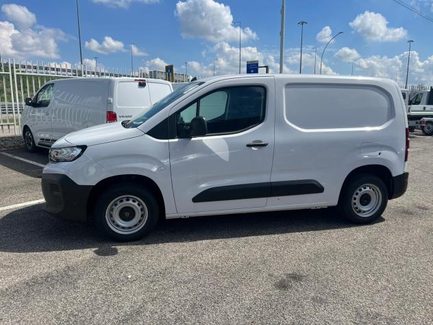 Peugeot Partner Partner BlueHDi 100 S&S (IVA ESCL.) - Foto 4