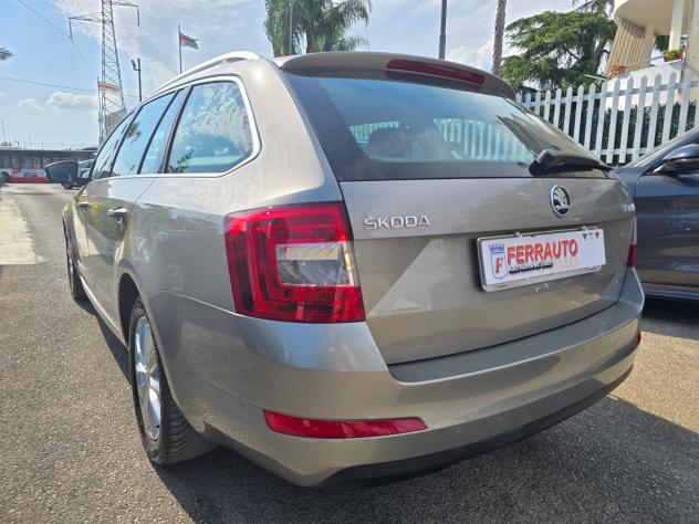 Skoda Octavia 1.4 TSI Executive G-Tec 110CV - Foto 5