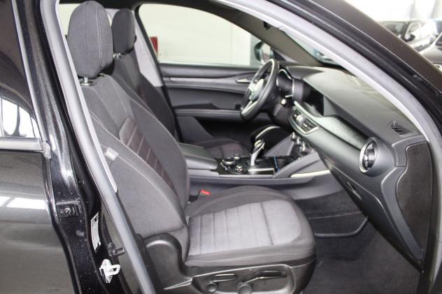 Alfa Romeo Stelvio Stelvio 2.2 t Business Q4 180cv auto - Foto 8
