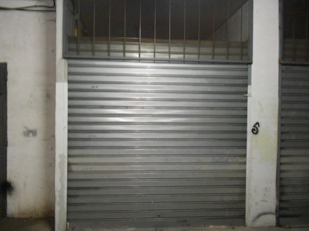 BO DI 16 MQ CASALNUOVO TRA ViA VINCENZO BELLINI E VIA SAGGESE - Foto 3