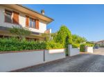 Villetta a schiera angolare in vendita a Pontedera 170 mq  Rif: 1448144