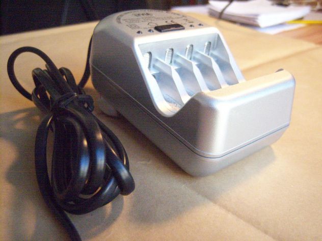 CARICA BATTERIE universale LYVIA 8398GS - Foto 5