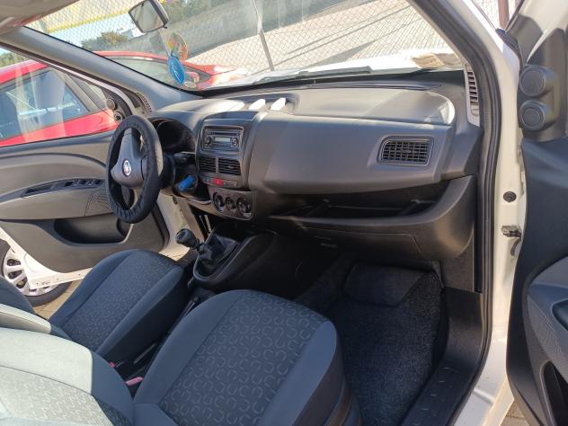 Fiat Doblo Dobl1.4 T-Jet 16V Natural Power Dynamic - Foto 8