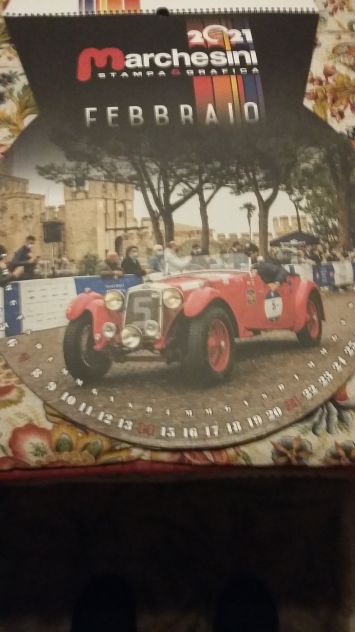 CALENDARIO PER APPASSIONATI DI MACCHINE D’EPOCA - Foto 2