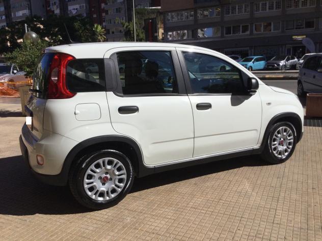 Fiat Panda 1.0 FireFly City Life Hybrid - Foto 10