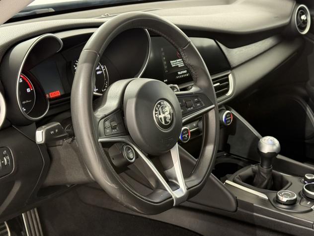 Alfa Romeo Giulia Giulia 2.2 t Giulia 150cv - Foto 4