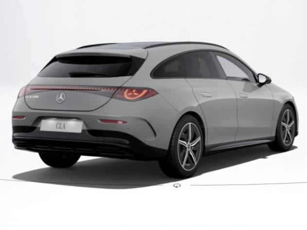 MERCEDES-BENZ CLA 200 Shooting Brake AMG Line Premium rif. 24130311 - Foto 2