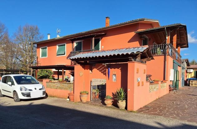 Casa singola in vendita a Camigliano - Capannori 136 mq Rif: 1317209