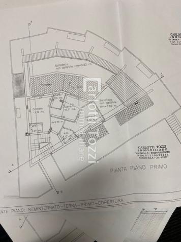 ALBERGO di 11 vani e di 600 mq (MANCIANO) rif. 03423