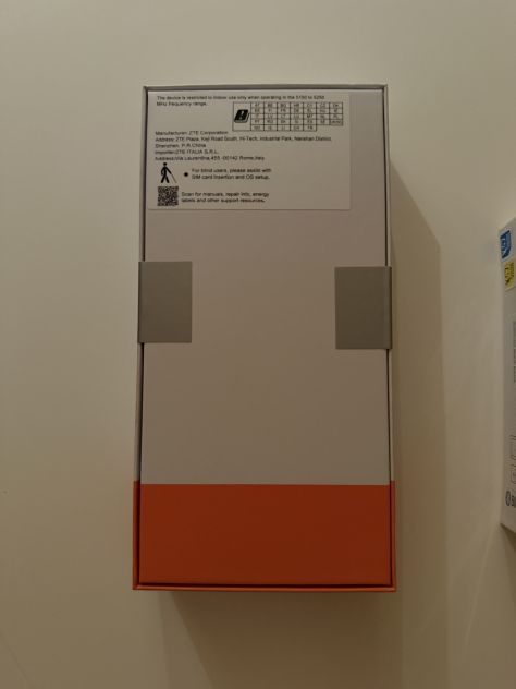 Telefono nuovo mai usato (sigillato) e auricolari - Foto 5