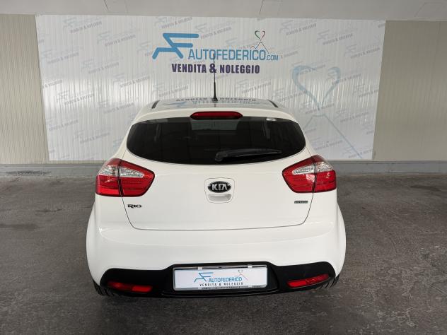 Kia Rio 1.4 CRDI ACTIVE - Foto 5