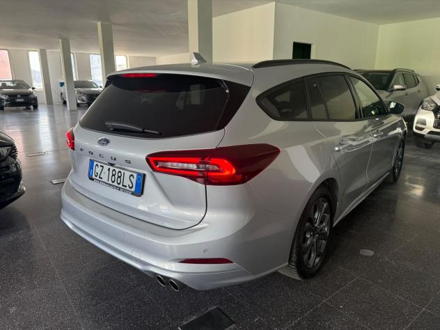 Ford Focus 1.0 EcoBoost Hybrid 155 CV Powershift SW ST-line. - Foto 5