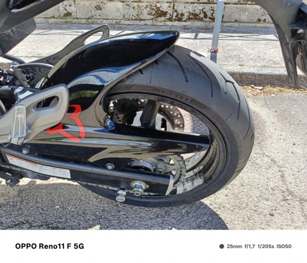 SUZUKI GLADIUS 650 SFV - Foto 9