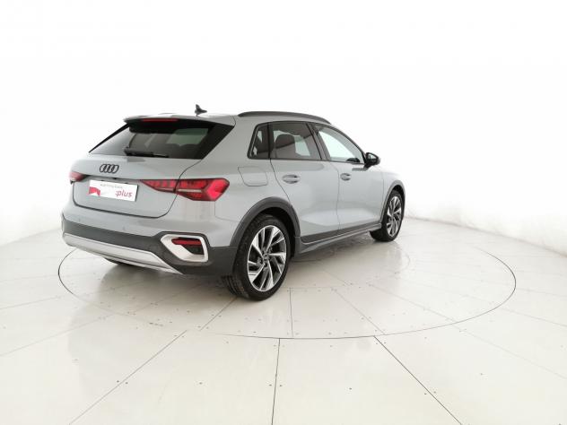 Audi A3 allstreet 2.0 tdi Identity Contrast 150cv s-tronic - Foto 3