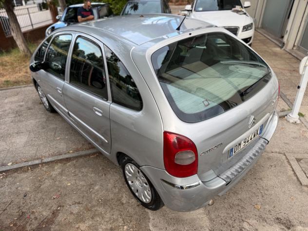 Citroen Xsara Picasso 1.6 HDi 110CV FAP Elegance - Foto 4