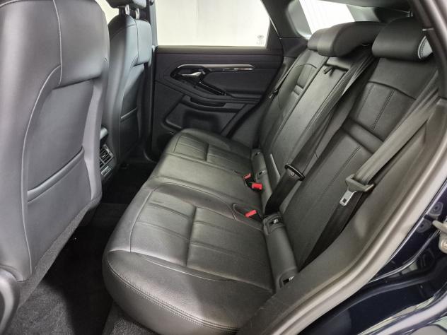 Land Rover Range Rover Evoque II 2024 2.0d i4 mhev Dynamic SE awd 163 - Foto 5