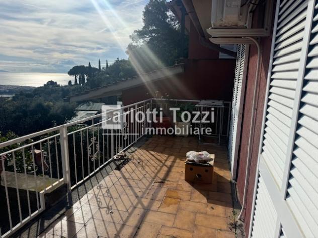APPARTAMENTO INDIPENDENTE di 6 vani e di 160 mq (CASTIGLIONE DELLA PESCAIA) rif. 03692 - Foto 4